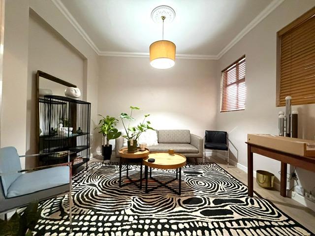 1 Bedroom Property for Sale in Sea Point Western Cape